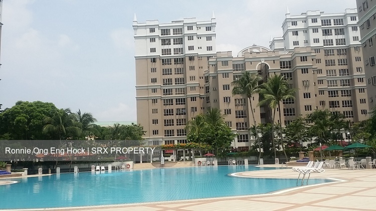 Castle Green thumbnail photo